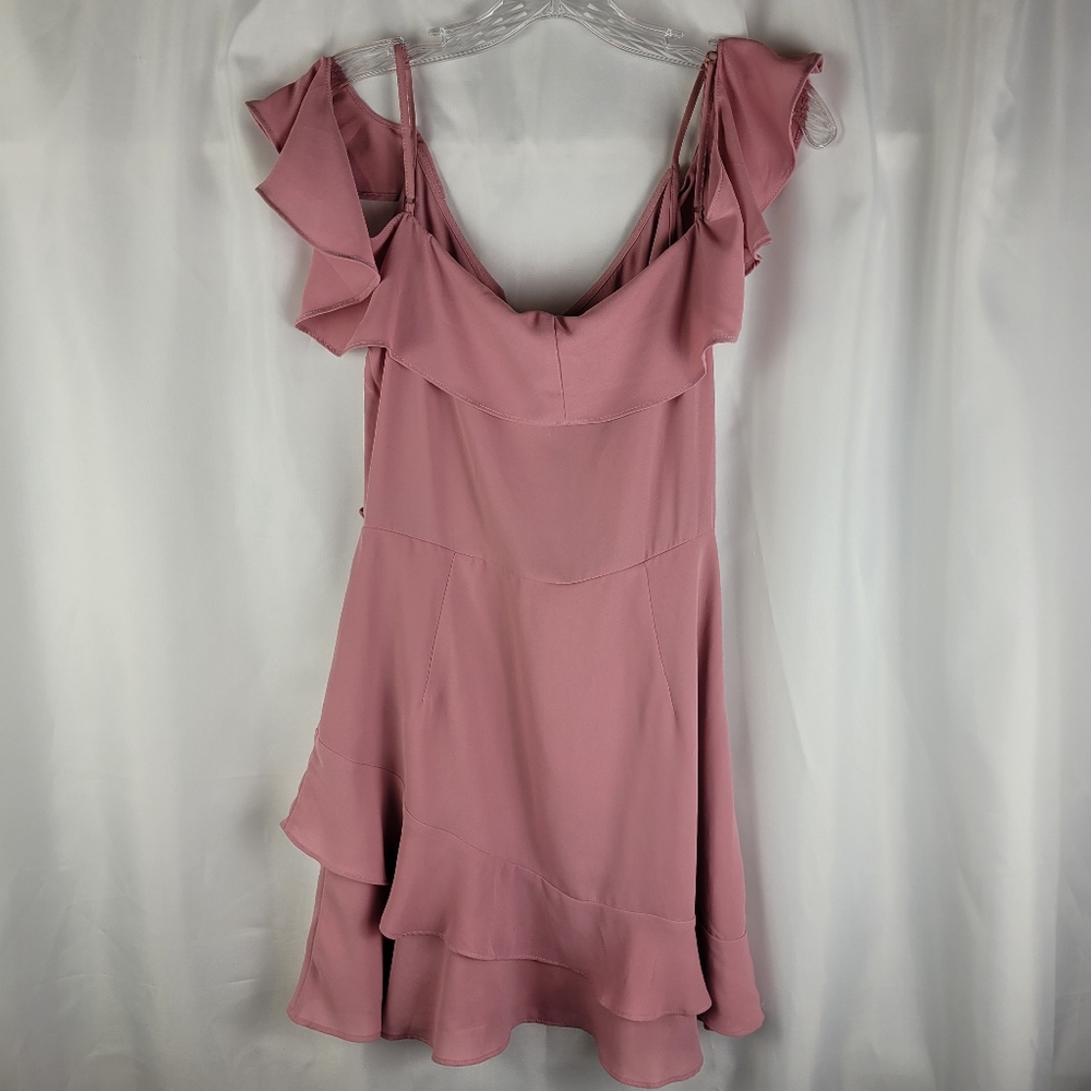 Ruffled V-Neck Mini Dress in Mauve Pink - Picture 12 of 16